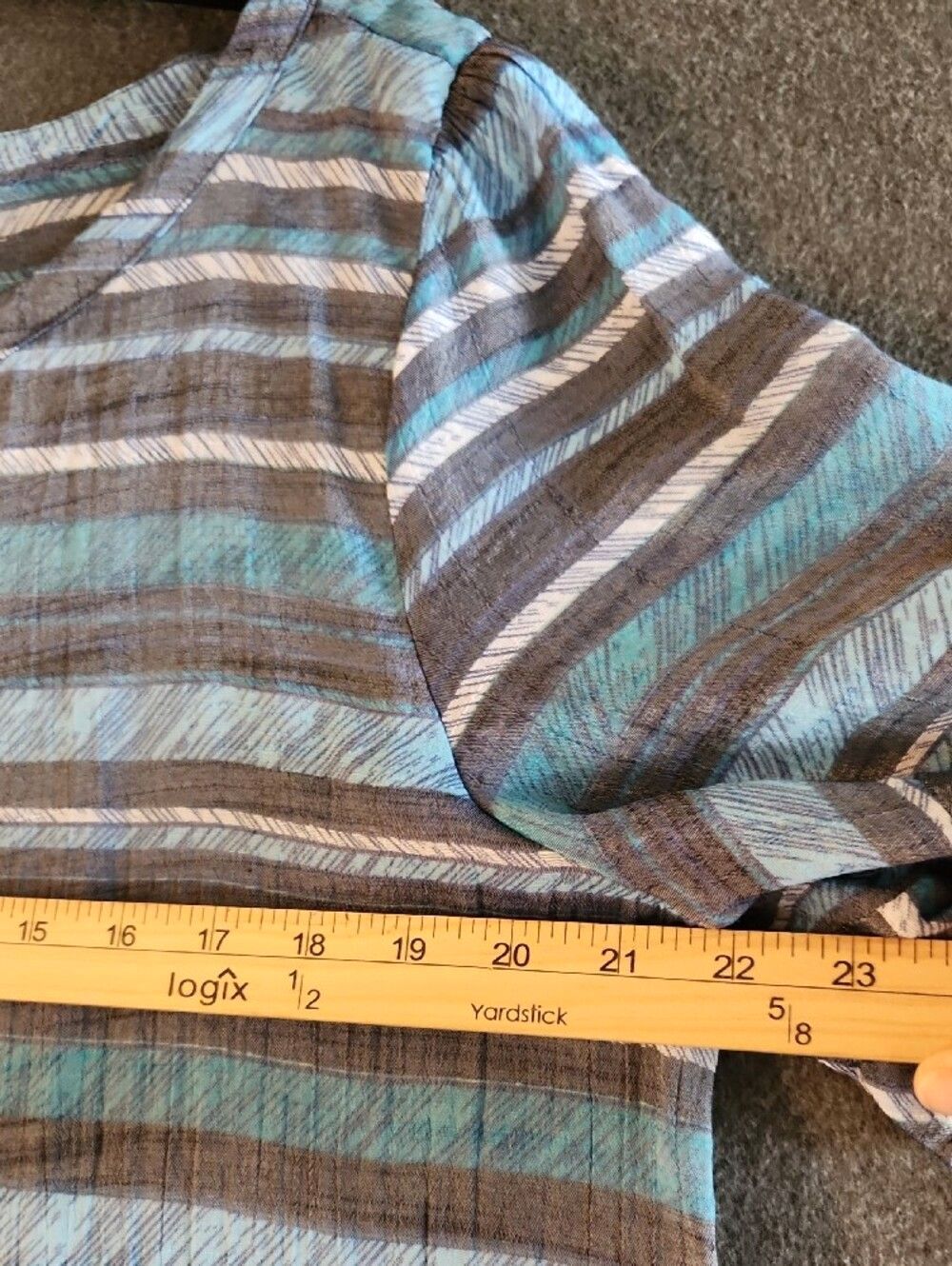 Zac & Rachel Womens Blue & Gray Striped Short Sleeve Blouse Size Medium Oversize - Picture 3 of 8